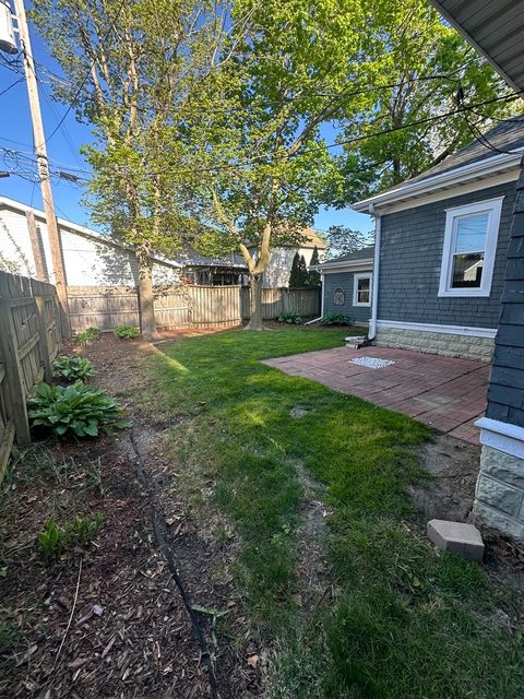 Tiny photo for 1307 S Main Street, Bloomington, IL 61701 (MLS # 12629920)