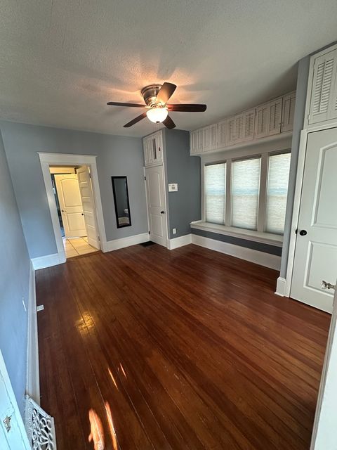 Tiny photo for 1307 S Main Street, Bloomington, IL 61701 (MLS # 12629920)