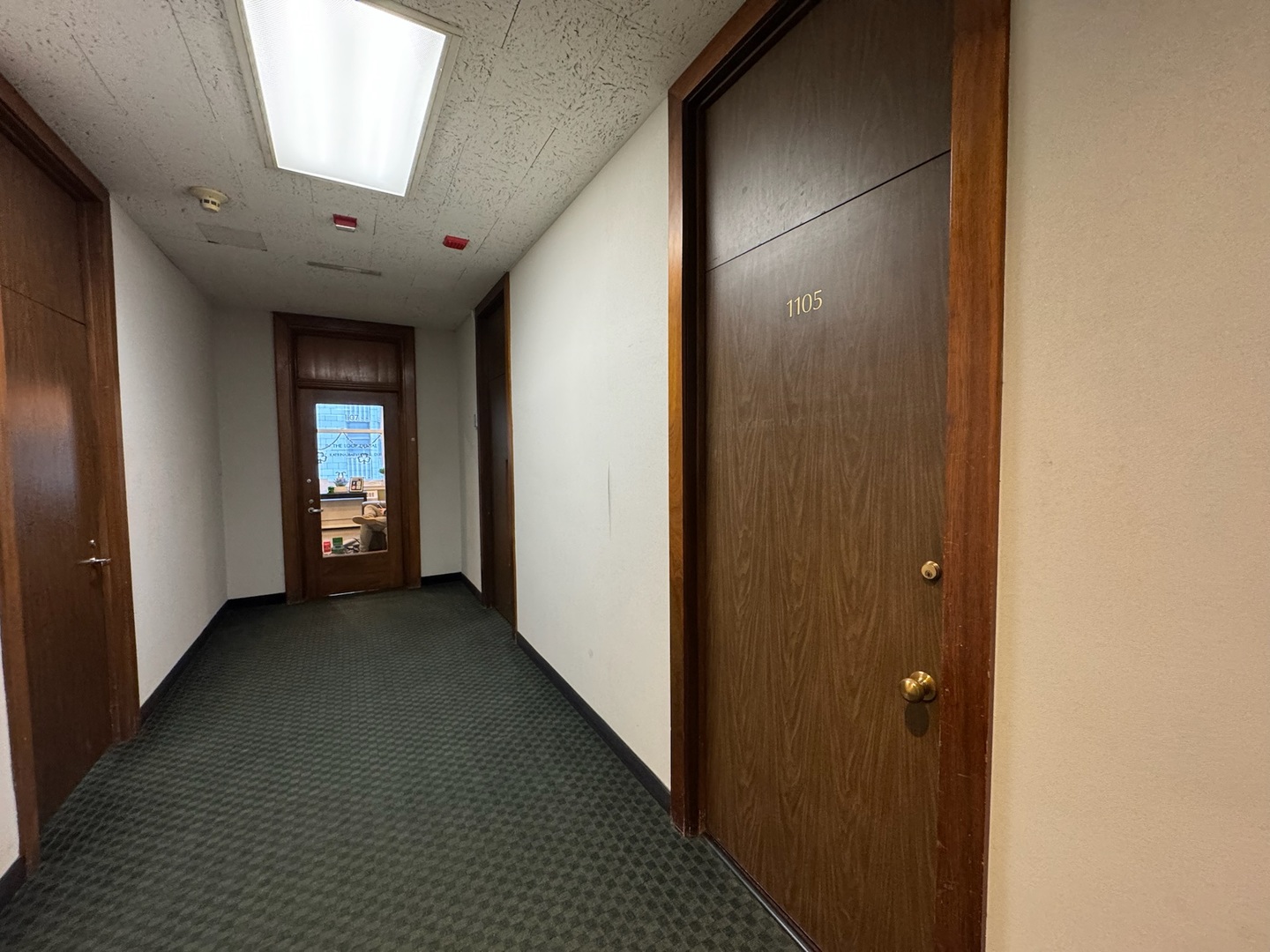 111 N Wabash Avenue 1105