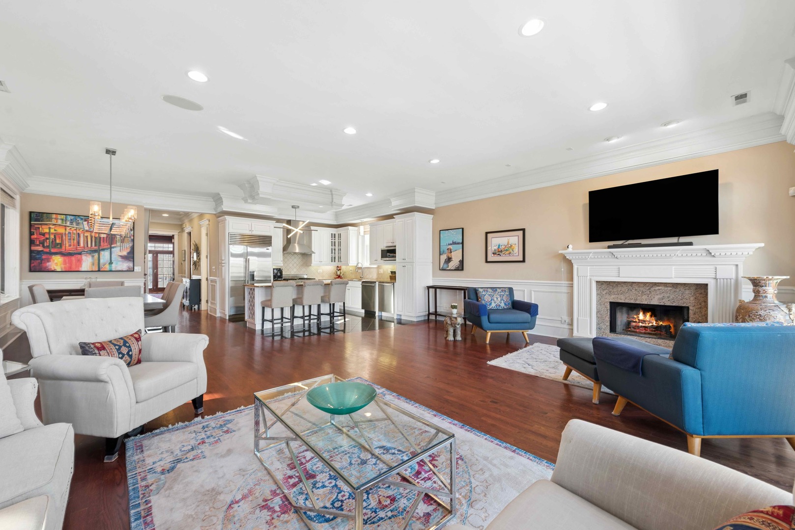 1359 N Mohawk Street 4