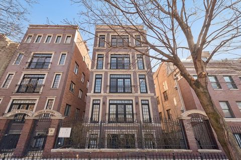 Photo of 1359 N Mohawk Street #4, Chicago, IL 60610 (MLS # 12600575)