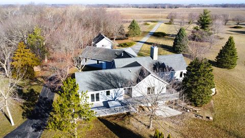 Tiny photo for 17539 E 2600 North Road, Lexington, IL 61753 (MLS # 12585690)