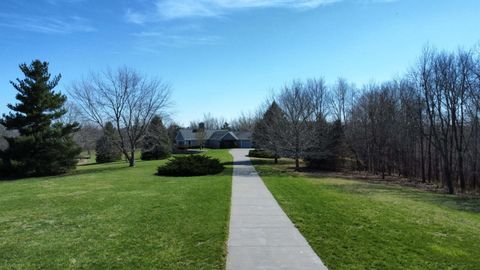 Tiny photo for 17539 E 2600 North Road, Lexington, IL 61753 (MLS # 12585690)