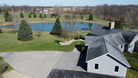 Tiny photo for 17539 E 2600 North Road, Lexington, IL 61753 (MLS # 12585690)