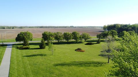 Tiny photo for 17539 E 2600 North Road, Lexington, IL 61753 (MLS # 12585690)