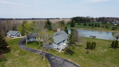 Tiny photo for 17539 E 2600 North Road, Lexington, IL 61753 (MLS # 12585690)