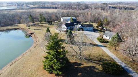 Tiny photo for 17539 E 2600 North Road, Lexington, IL 61753 (MLS # 12585690)