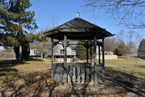 Tiny photo for 17539 E 2600 North Road, Lexington, IL 61753 (MLS # 12585690)