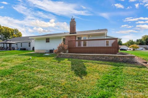 Tiny photo for 1084 HOLIDAY Drive, Lake Holiday, IL 60548 (MLS # 12494333)