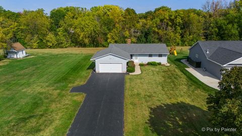 Tiny photo for 1084 HOLIDAY Drive, Lake Holiday, IL 60548 (MLS # 12494333)
