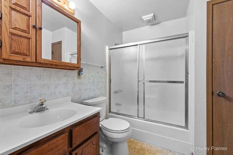 Tiny photo for 1084 HOLIDAY Drive, Lake Holiday, IL 60548 (MLS # 12494333)