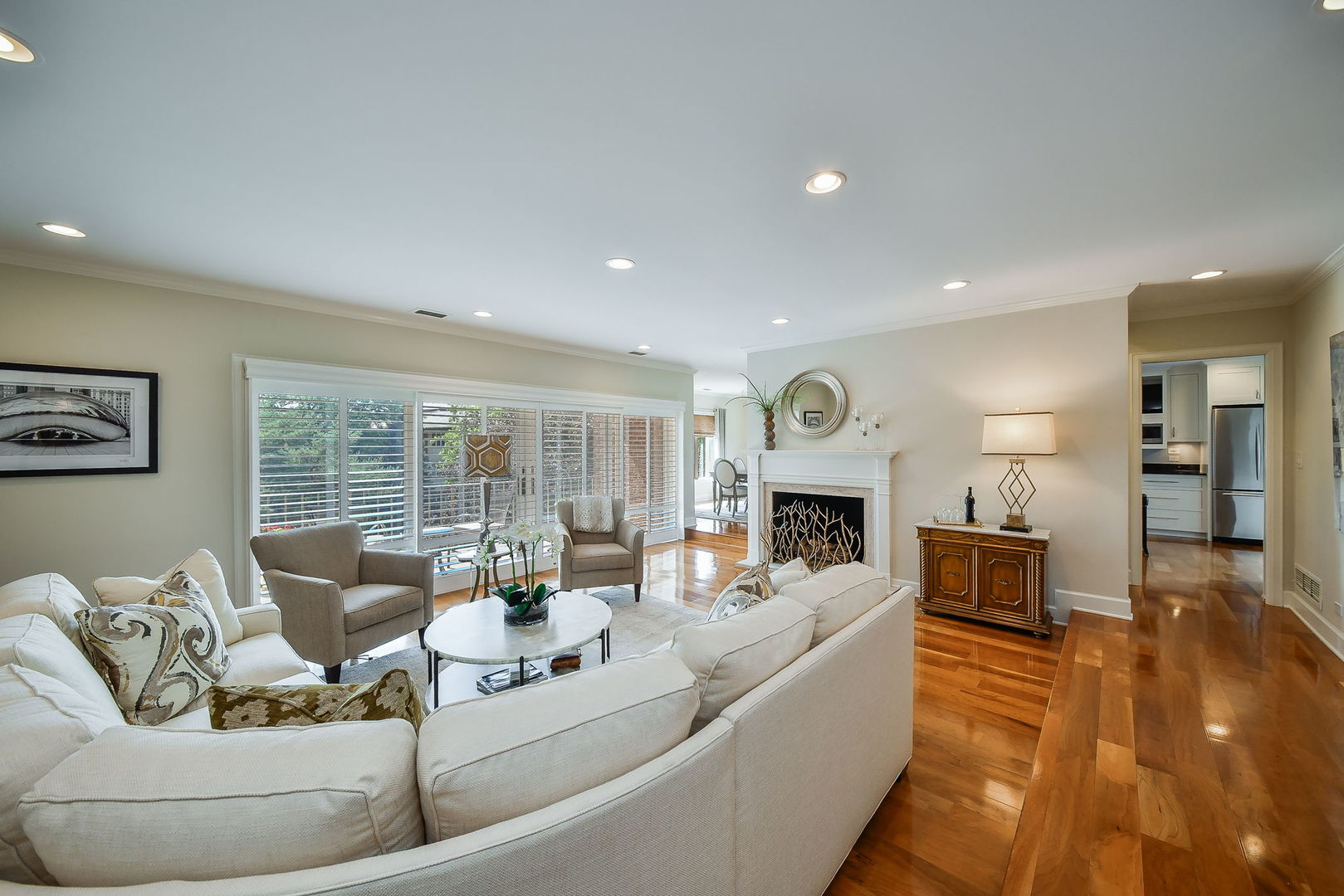 5 Oak Brook Club Drive N305