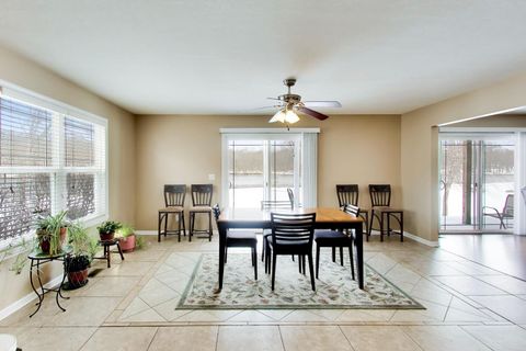 Tiny photo for 1715 W River Street #1715, Dixon, IL 61021 (MLS # 12584539)