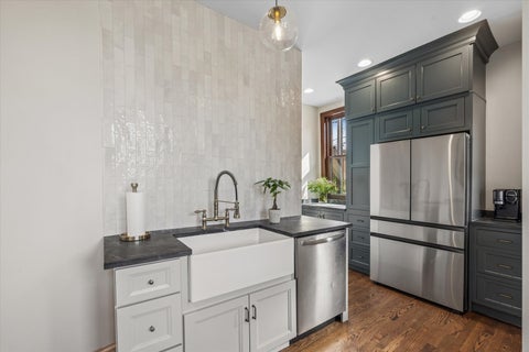 Tiny photo for 801 Homestead Road, La Grange Park, IL 60526 (MLS # 12744946)
