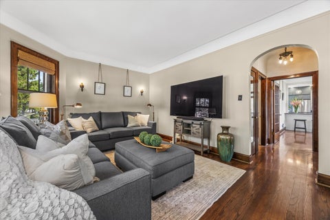 Tiny photo for 801 Homestead Road, La Grange Park, IL 60526 (MLS # 12744946)