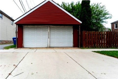 Tiny photo for 12424 MAPLE Avenue, Blue Island, IL 60406 (MLS # 12775981)