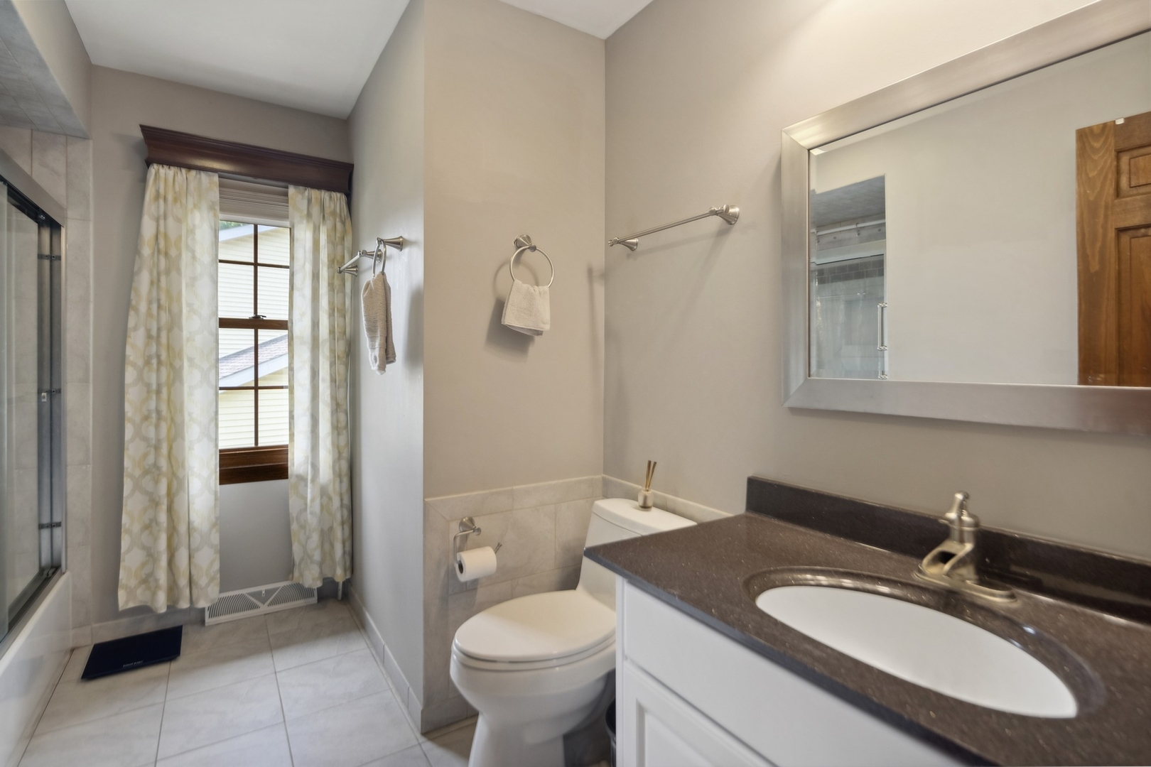 Plainfield, Illinois 60544, United States, 4 Bedrooms Bedrooms, ,4 BathroomsBathrooms,Residential,Active,208447