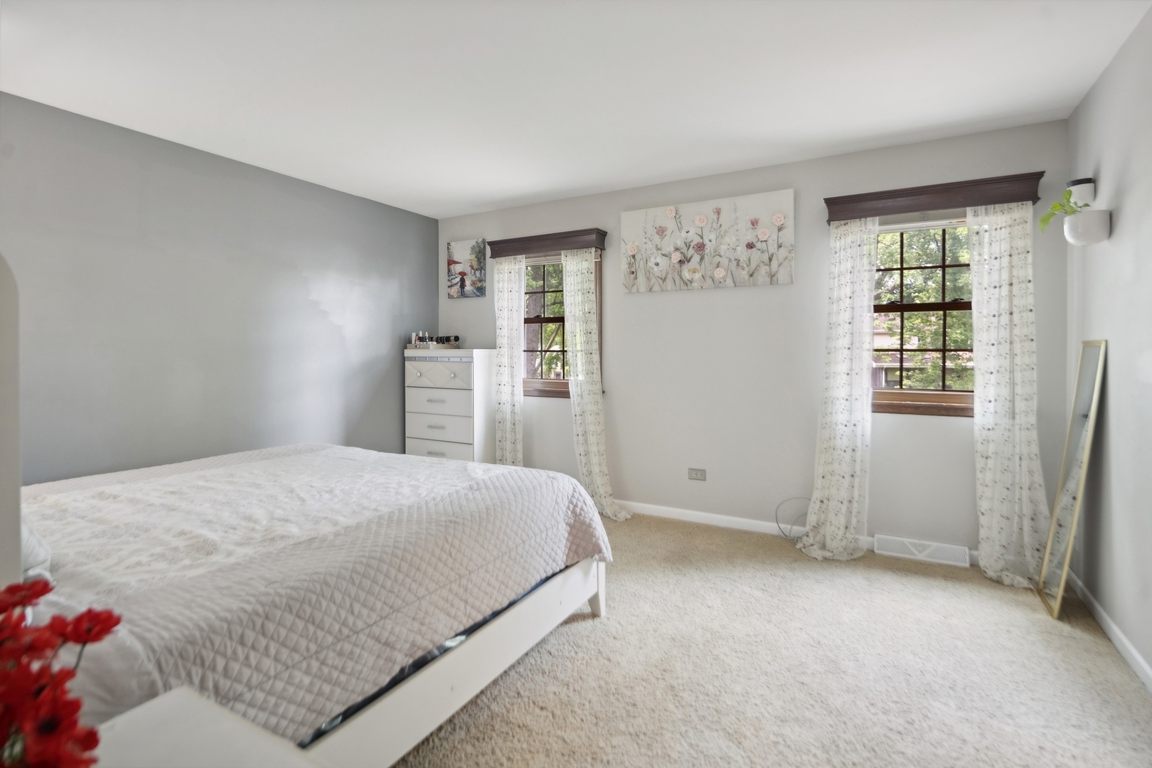 Plainfield, Illinois 60544, United States, 4 Bedrooms Bedrooms, ,4 BathroomsBathrooms,Residential,Active,208447