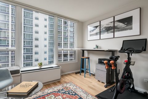 Tiny photo for 1313 N Ritchie Court #1005, Chicago, IL 60610 (MLS # 12606123)