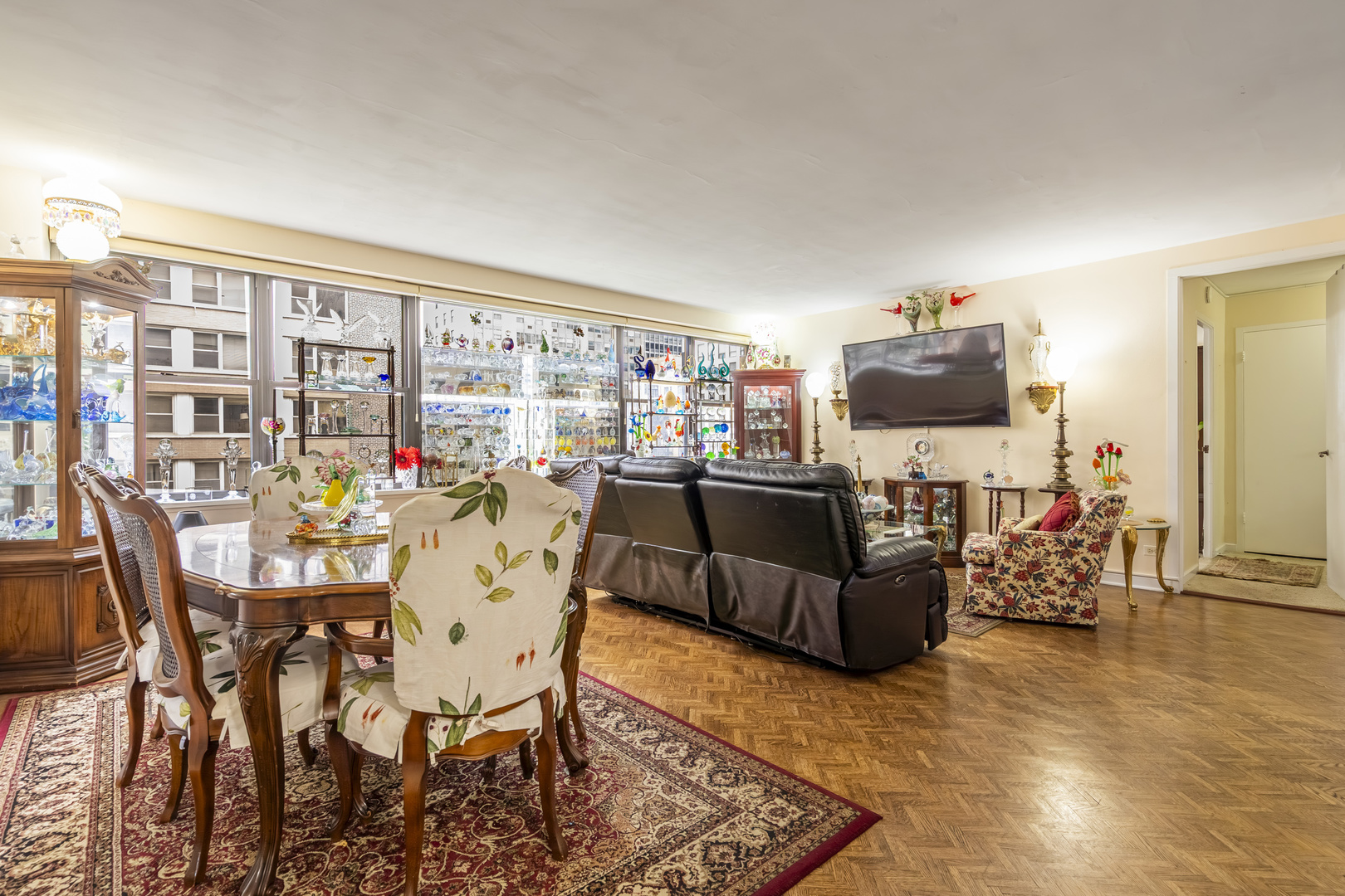850 N Dewitt Place 9AC