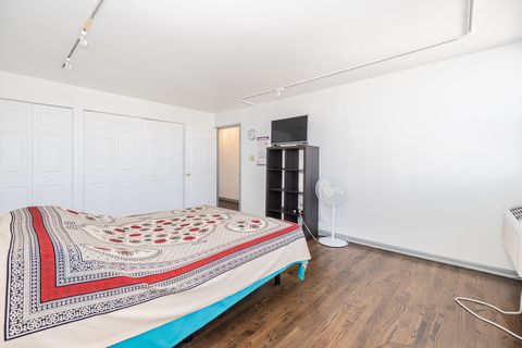 Tiny photo for 6145 N Sheridan Road #14D, Chicago, IL 60660 (MLS # 12448817)