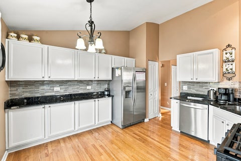 Tiny photo for 24916 W Gates Lane #24916, Plainfield, IL 60585 (MLS # 12788106)