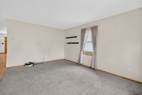 Tiny photo for 304 Thames Drive, Shorewood, IL 60404 (MLS # 12744513)