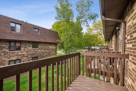 Tiny photo for 197 Uteg Street #207A, Crystal Lake, IL 60014 (MLS # 12648098)