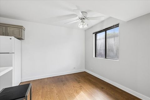 Tiny photo for 197 Uteg Street #207A, Crystal Lake, IL 60014 (MLS # 12648098)