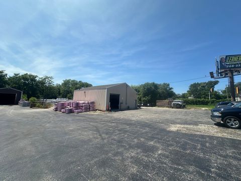 1602 E Cass Street Joliet IL 60432