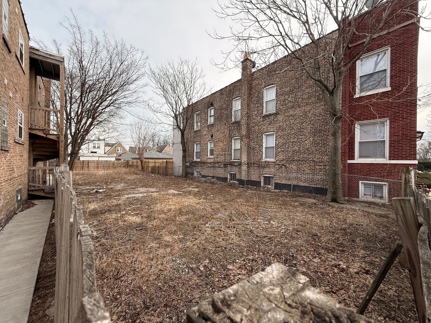 6105 S Richmond Street