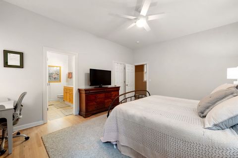 Tiny photo for 1134 W Fullerton Avenue #1, Chicago, IL 60614 (MLS # 12479597)