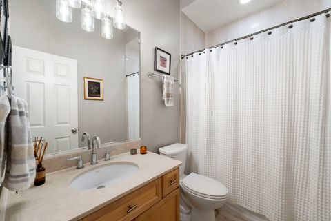 Tiny photo for 1134 W Fullerton Avenue #1, Chicago, IL 60614 (MLS # 12479597)