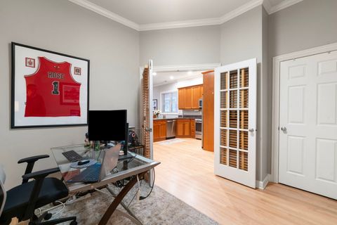 Tiny photo for 1134 W Fullerton Avenue #1, Chicago, IL 60614 (MLS # 12479597)