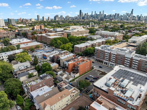 Tiny photo for 1134 W Fullerton Avenue #1, Chicago, IL 60614 (MLS # 12479597)