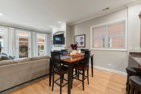 Tiny photo for 1134 W Fullerton Avenue #1, Chicago, IL 60614 (MLS # 12479597)