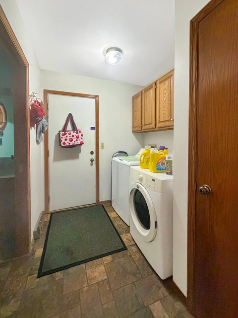 Tiny photo for 705 Chelsea Court, Freeport, IL 61032 (MLS # 12727472)