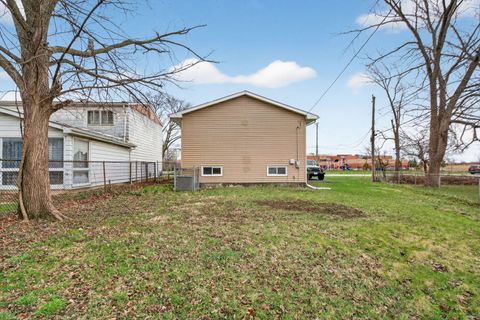 Tiny photo for 1537 W 165th Street, Markham, IL 60426 (MLS # 12620279)