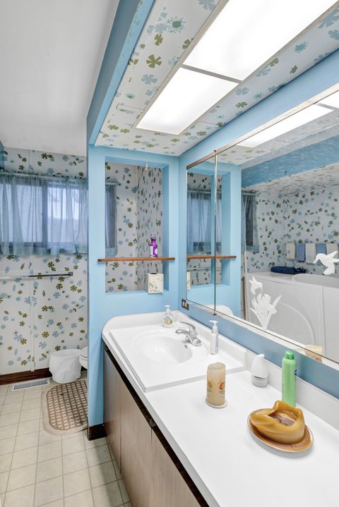 Tiny photo for 2202 Eastman Street, Rolling Meadows, IL 60008 (MLS # 12534272)