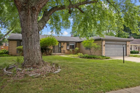 Tiny photo for 1441 Maple Lane, Elgin, IL 60123 (MLS # 12714747)