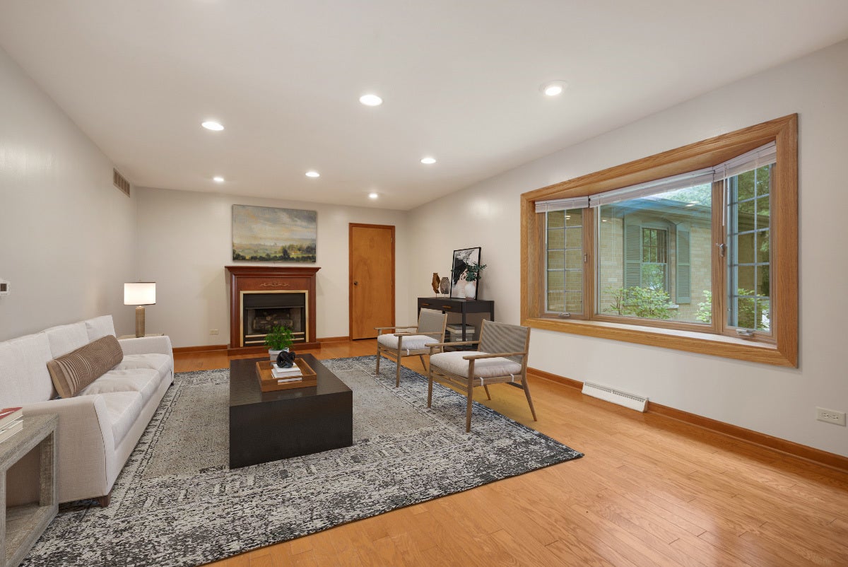 1441 Maple Lane