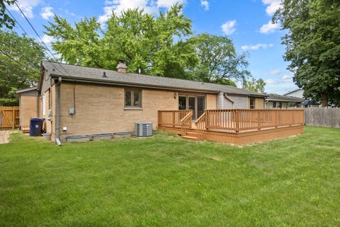 Tiny photo for 1441 Maple Lane, Elgin, IL 60123 (MLS # 12714747)