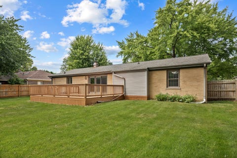 Tiny photo for 1441 Maple Lane, Elgin, IL 60123 (MLS # 12714747)