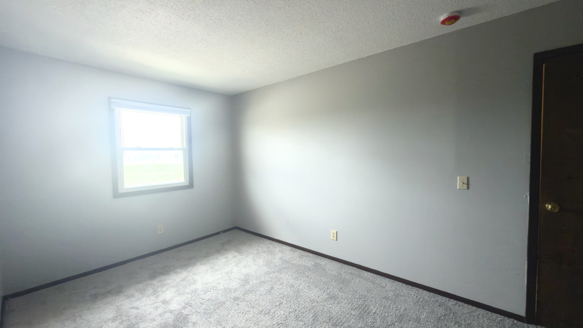 5326 N Division Street