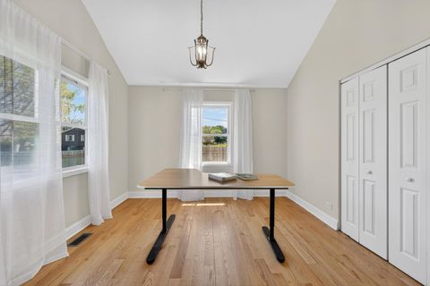 Tiny photo for 1673 Bloomingdale Road, Glendale Heights, IL 60139 (MLS # 12630983)