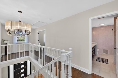 Tiny photo for 1673 Bloomingdale Road, Glendale Heights, IL 60139 (MLS # 12630983)
