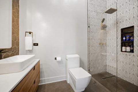 Tiny photo for 407 N Elizabeth Street #302, Chicago, IL 60642 (MLS # 12736315)