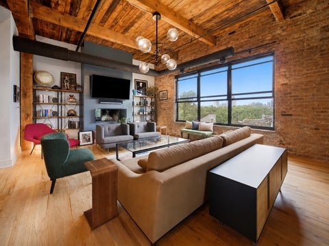 Tiny photo for 407 N Elizabeth Street #302, Chicago, IL 60642 (MLS # 12736315)