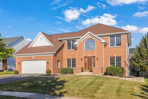 Photo of 4112 SCHILLINGER Drive, Naperville, IL 60564 (MLS # 12447932)