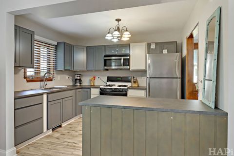 Tiny photo for 215 S Northwest Highway, Cary, IL 60013 (MLS # 12438028)